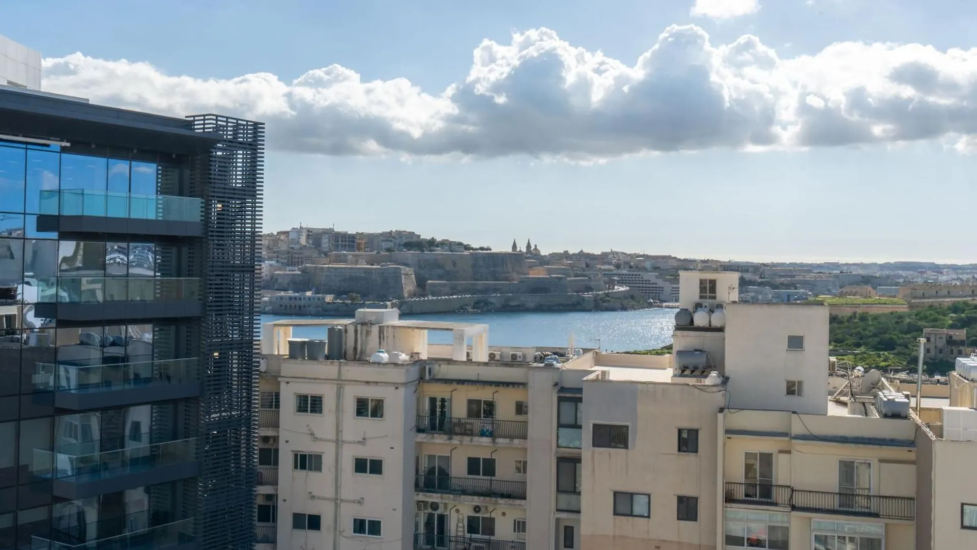 Appartamento Sliema A26 - 5 Mins Walk To Valletta Ferry - Shopping Mall And Bay Malta
