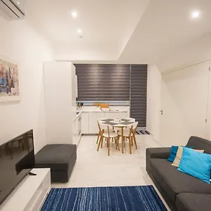  Appartamento 4 Bedroom Near Seafront